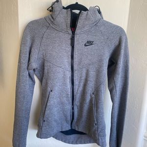 Nike NWOT Womens Heather Grey zip uphoodie